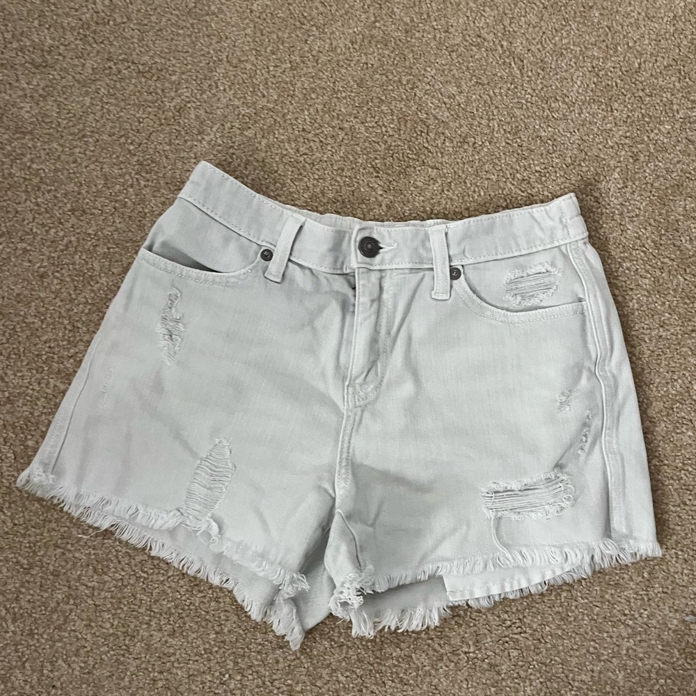 Aerie Women's Distressed Denim Shorts - Light Gray